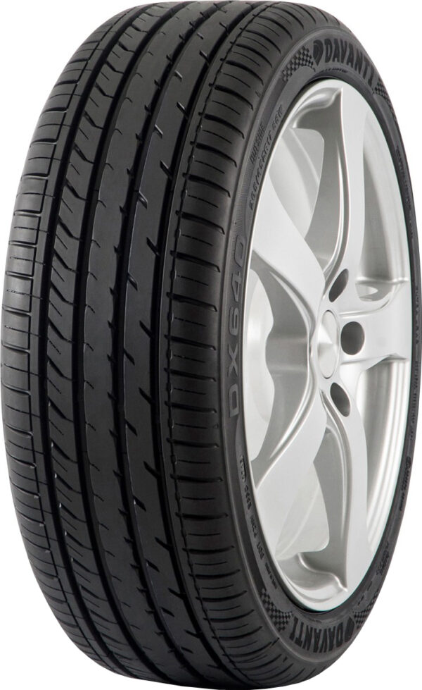 225/45/R17 Davanti DX640 Tyre